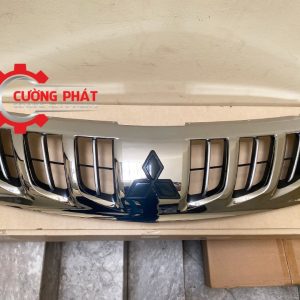 Hình ảnh mặt ga lăng Mitsubishi Triton 2015-2018 chính hãng