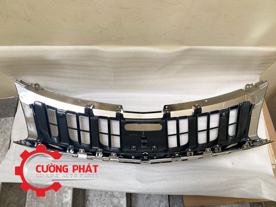 Mat-Galang-Mitsubishi-Triton-2015-2018-7450B007 (2) Mặt sau ga lăng Triton 2015-2018 chính hãng