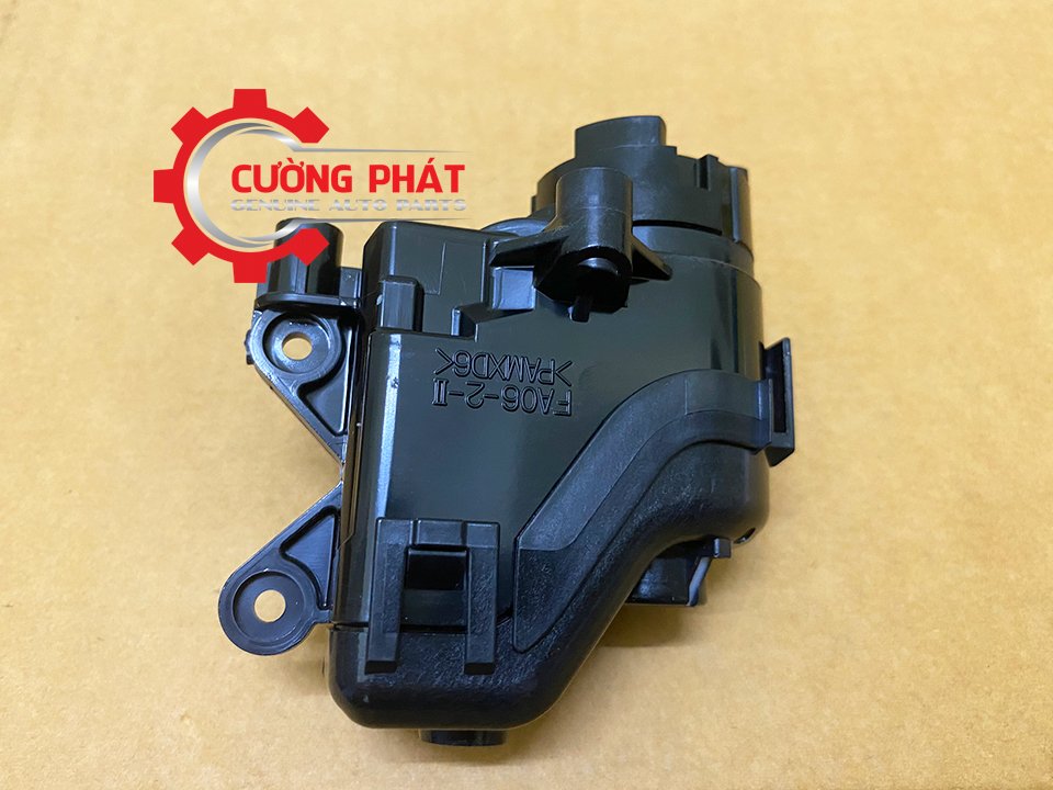 Mo-to-gap-guong-Mitsubishi-Xpander-7632D401-7632D402 (1) Cận cảnh mô tơ gập gương Xpander, Xpander Cross chính hãng