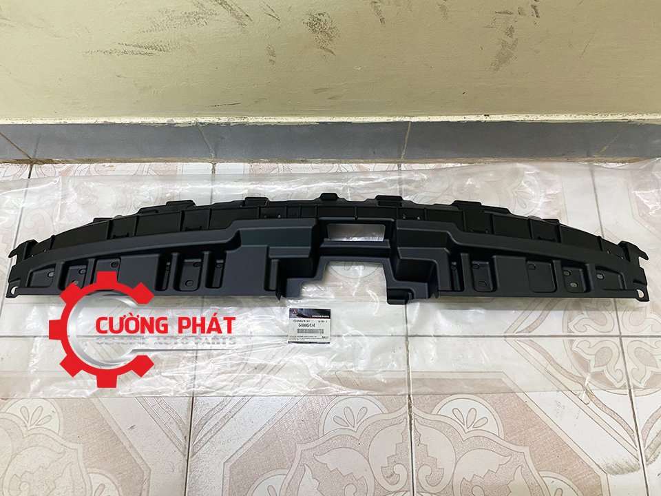 Op-che-khoa-nap-capo-Mitsubishi-Mirage-6400G474 (3) Mã nắp ốp che khóa nắp capo Mirage chính hãng