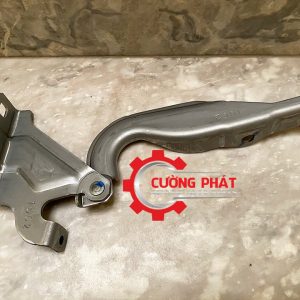Hình ảnh bản lề nắp capo Mitsubishi Attrage, Mirage chính hãng