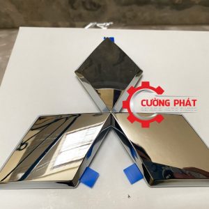 Hình ảnh biểu tượng mặt ga lăng Mitsubishi Attrage 2020, New Triton chính hãng
