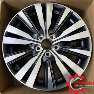 Hình ảnh mâm xe Mitsubishi Outlander 2022 chính hãng