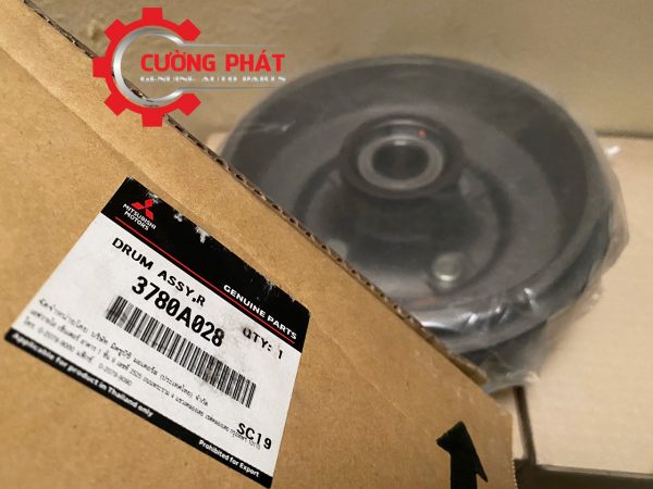 Hình ảnh tăm bua phanh sau Mitsubishi Attrage chính hãng