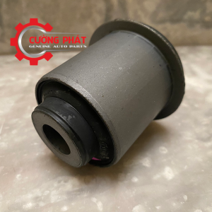 Hình ảnh cao su càng A dưới Triton, Pajero Sport 2015