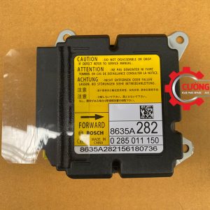 Hình ảnh hộp điều khiển túi khí Outlander chính hãng