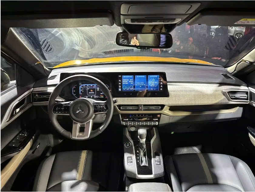 Xe bị rung lắc mạnh mỗi khi phanh là một trong những dấu hiệu phải thay thế má phanh