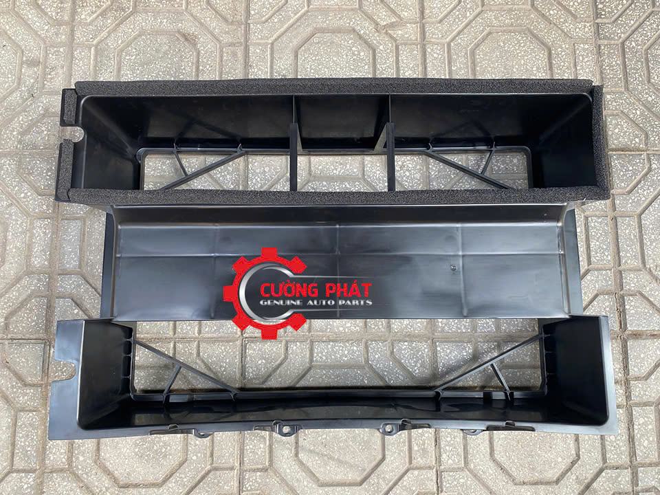 Hình ảnh hướng gió giữa Mitsubishi XForce