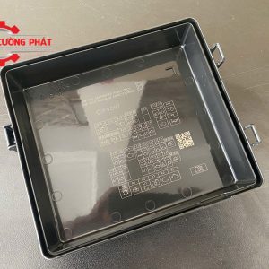 Hình ảnh nắp cầu chì khoang động cơ Xpander