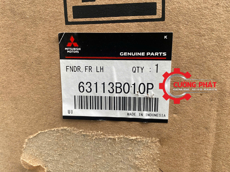 Tai-xe-Mitsubishi-XForce-63113B010P-63112B010P (2) Tem mã tai xe Mitsubishi XForce chính hãng