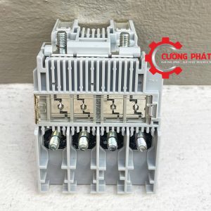 Góc chụp cận cảnh cầu chì tổng khoang động cơ Attrage, Mirage